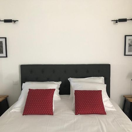 Robion en Luberon B&B Dans Mas En Pierres מראה חיצוני תמונה
