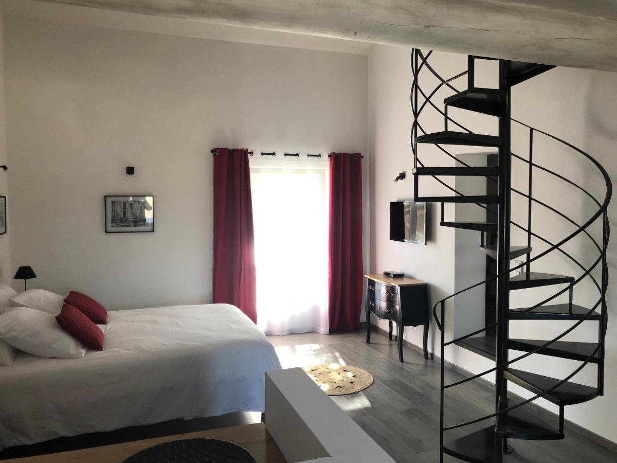 Robion en Luberon B&B Dans Mas En Pierres מראה חיצוני תמונה