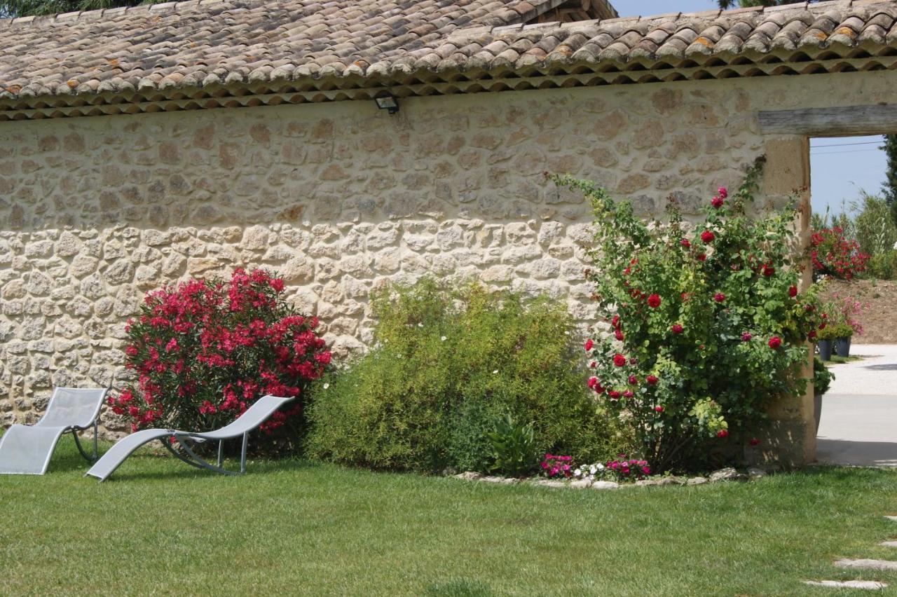Robion en Luberon B&B Dans Mas En Pierres מראה חיצוני תמונה