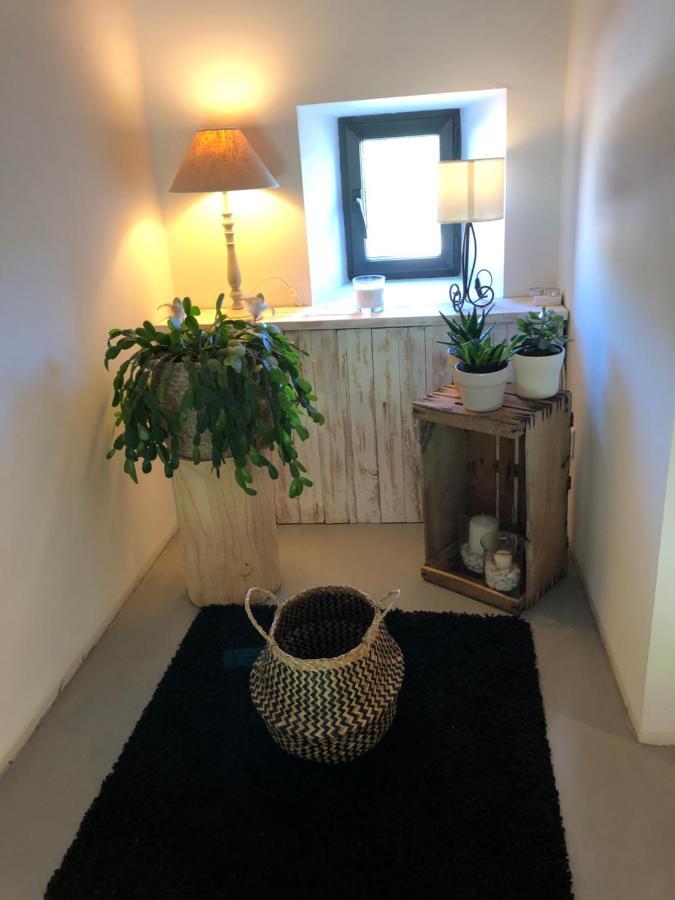 Robion en Luberon B&B Dans Mas En Pierres מראה חיצוני תמונה