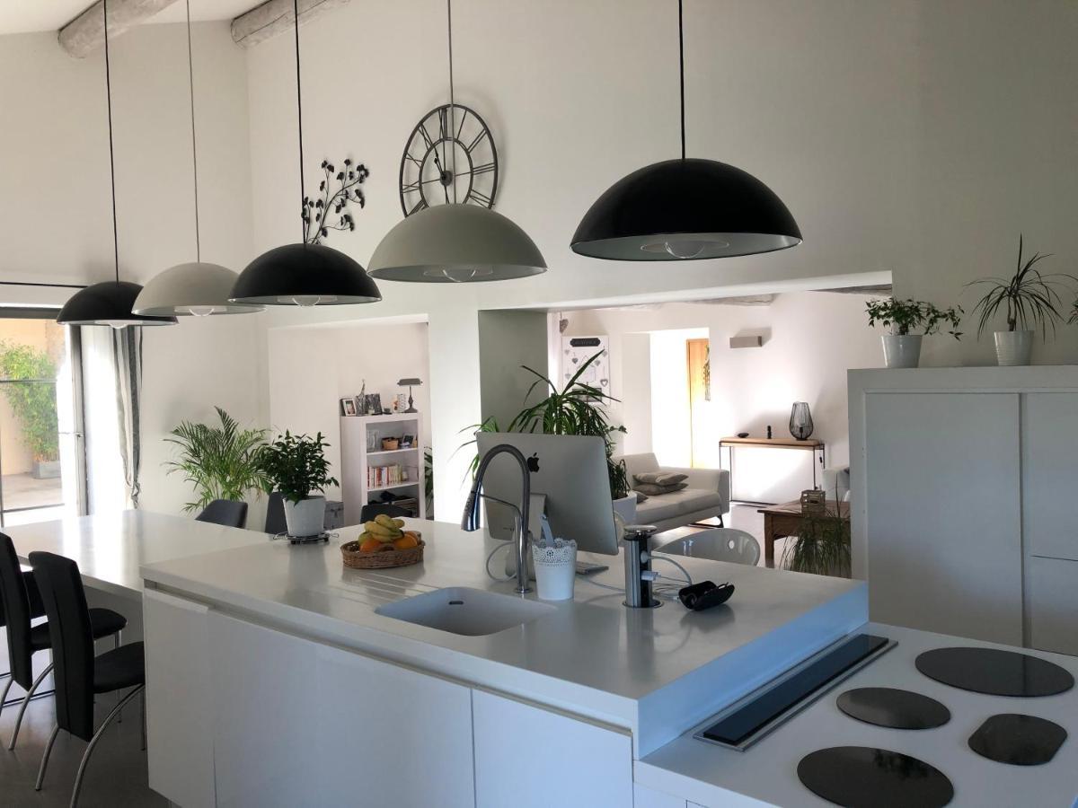 Robion en Luberon B&B Dans Mas En Pierres מראה חיצוני תמונה