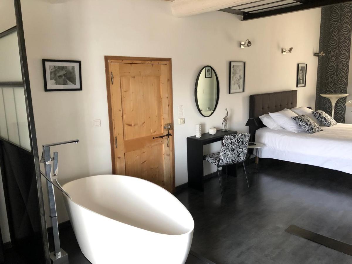 Robion en Luberon B&B Dans Mas En Pierres מראה חיצוני תמונה