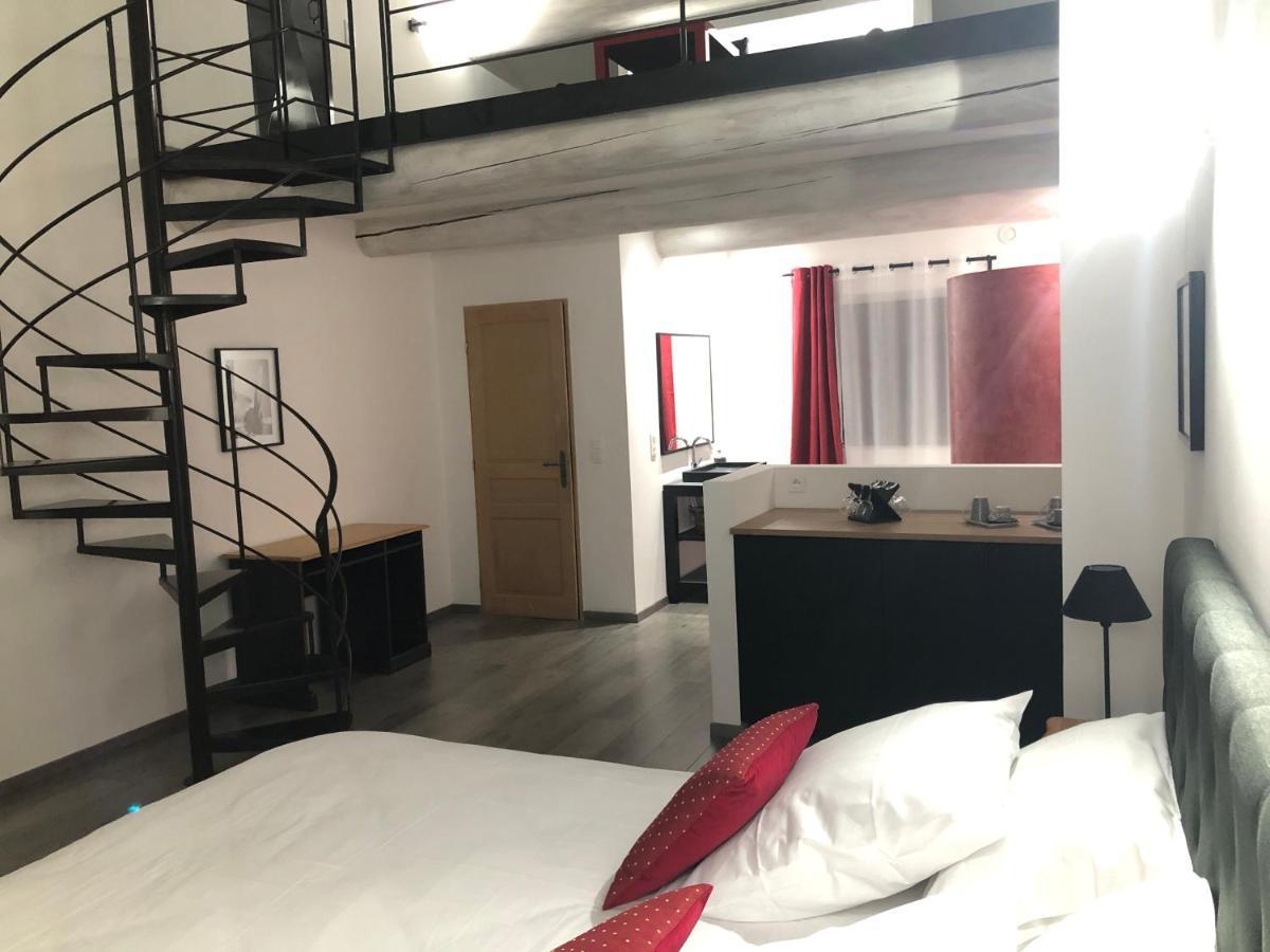 Robion en Luberon B&B Dans Mas En Pierres מראה חיצוני תמונה