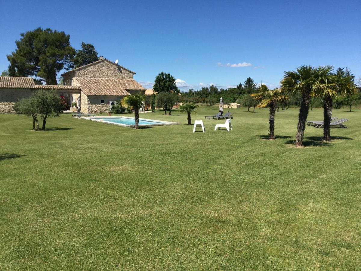Robion en Luberon B&B Dans Mas En Pierres מראה חיצוני תמונה