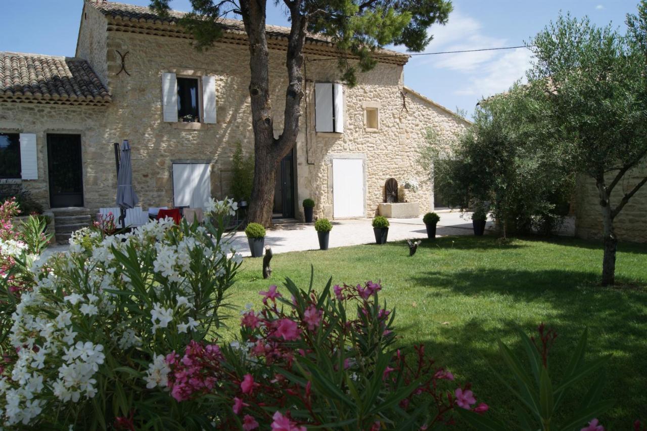 Robion en Luberon B&B Dans Mas En Pierres מראה חיצוני תמונה